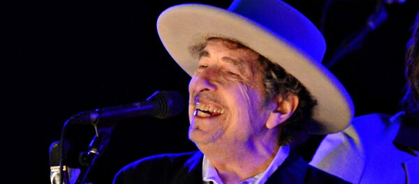 Bob Dylan, músico estadounidense - Sputnik Mundo