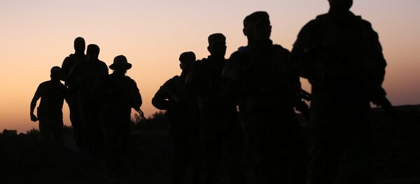 Shabak fighters undergo training before the upcoming battle to recapture Mosul in Diyala province - Sputnik Mundo