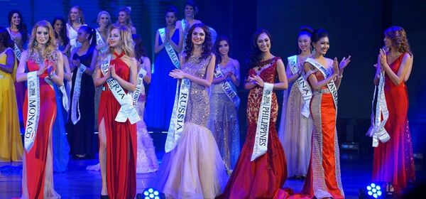 Las participantes del certamen de belleza internacional 'El rostro más bello del mundo 2016' Las participantes del certamen de belleza internacional 'El rostro más bello del mundo 2016' - Sputnik Mundo