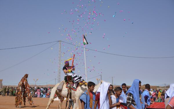 Pallasos en rebeldía en Día de la unidad nacional saharaui Pallasos en rebeldía en Día de la unidad nacional saharaui - Sputnik Mundo