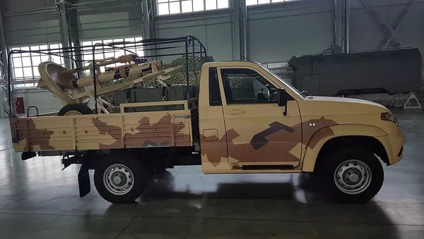 Military-use UAZ Patriot equipped with 2B11 mortar - Sputnik Mundo