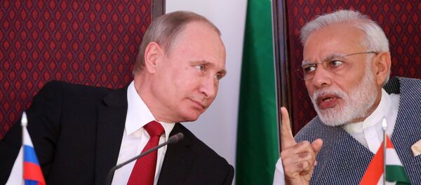 Presidente de Rusia, Vladímir Putin, y primer ministro de la India, Narendra Modi - Sputnik Mundo