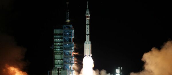 Lanzamiento de la nave espacial china Shenzhou - Sputnik Mundo
