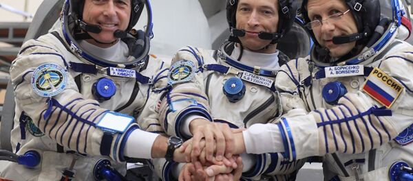 Tripulación de la EEI: Shane Kimbrough, de la NASA, y Serguéi Rízhikov y Andréi Borisenko, de la agencia rusa Roskosmos - Sputnik Mundo