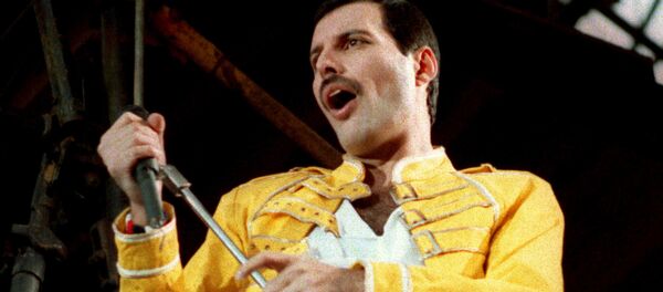 Freddie Mercury, vocalista de la banda de rock Queen (archivo) - Sputnik Mundo