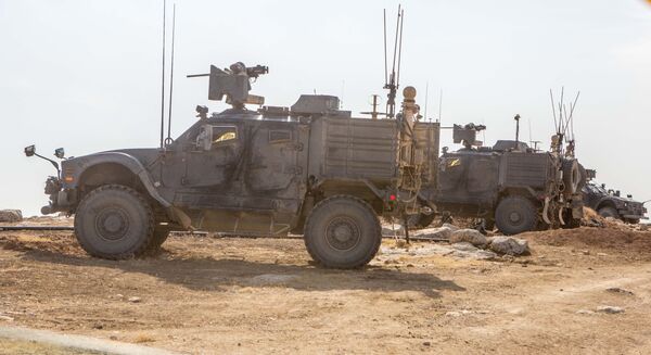 Los kurdos peshmerga cerca de la ciudad iraquí de Mosul - Sputnik Mundo