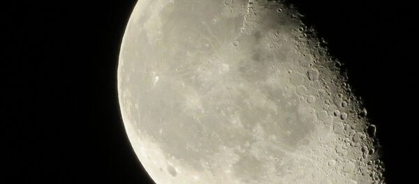 La Luna - Sputnik Mundo