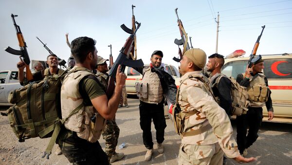 Militares iraquíes en Mosul - Sputnik Mundo