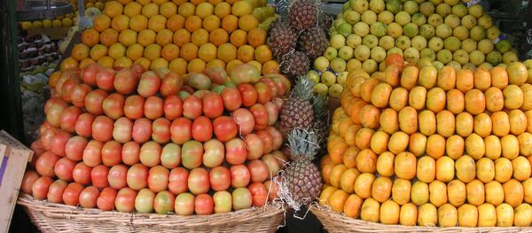 Frutas en un mercado en Argentina - Sputnik Mundo