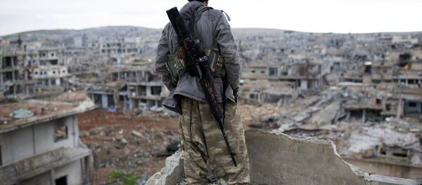 Francotirador kurdo en Kobani, archivo - Sputnik Mundo