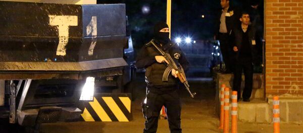 Policía turca - Sputnik Mundo