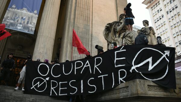 Manifestación de los estudiantes y maestros en Río de Janeiro, Brasil - Sputnik Mundo