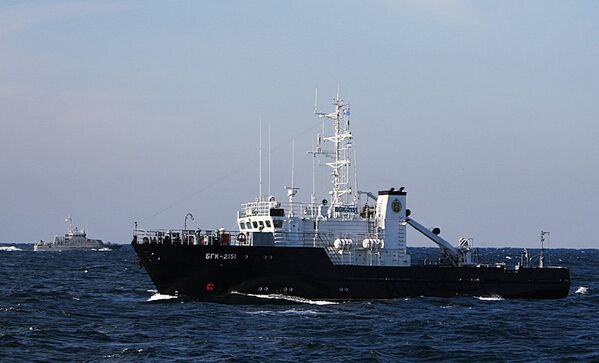 Ejercicios del servicio de rescate de la Flota del Pacífico de Rusia - Sputnik Mundo