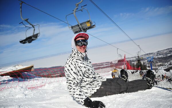 Estación de esquí Sobolínaya Gorá en Baikalsk - Sputnik Mundo