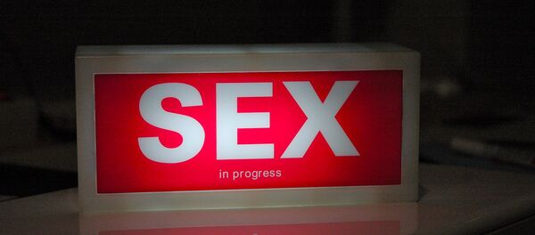 Aviso de Sexo en marcha (imagen referencial) - Sputnik Mundo
