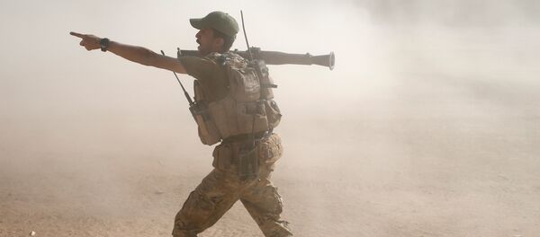 Combates en Mosul - Sputnik Mundo
