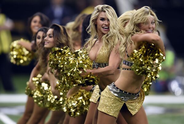 Elevando el espíritu: las animadoras más guapas del mundo - Sputnik Mundo