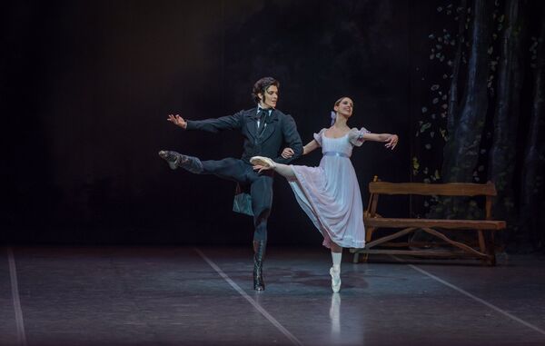 La bailarina uruguaya que deslumbró en el Bolshói - Sputnik Mundo