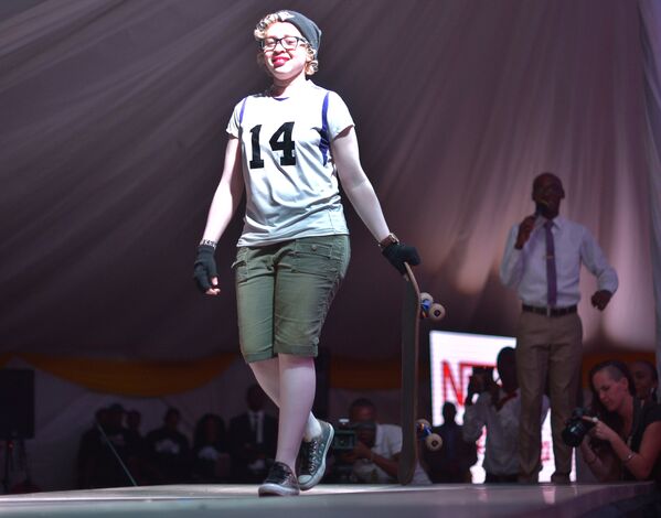 El primer concurso de belleza en la historia de los albinos, en Kenia - Sputnik Mundo