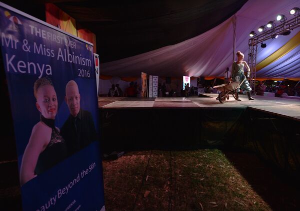 El primer concurso de belleza en la historia de los albinos, en Kenia - Sputnik Mundo