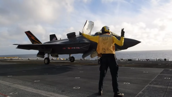 La Marina de EEUU prueba el F-35B - Sputnik Mundo