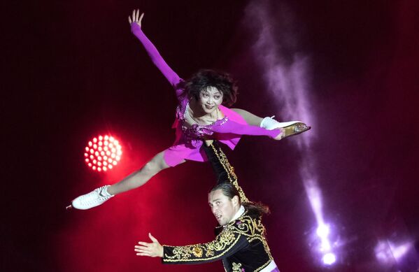 'Los nuevos rusos': celebridades extranjeras que obtuvieron la ciudadanía del país - Sputnik Mundo