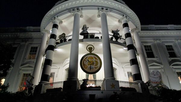 La Casa Blanca en Washington está decorada para el Halloween La Casa Blanca en Washington está decorada para el Halloween - Sputnik Mundo