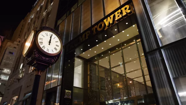 La entrada a la Torre Trump en Nueva York - Sputnik Mundo