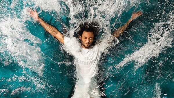 Nueva equipación de Adidas para Real Madrid - Sputnik Mundo