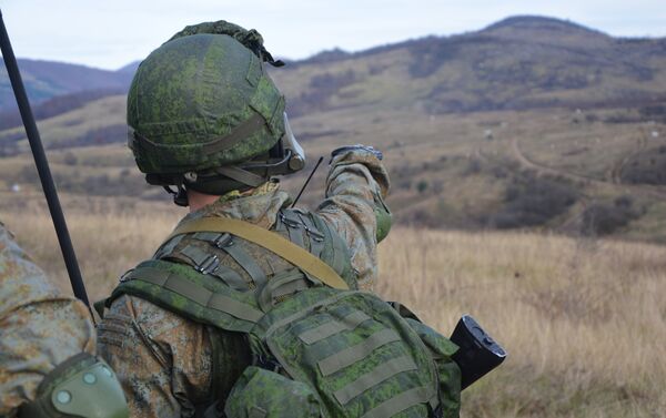 Las maniobras conjuntas Rusia-Bielorrusia-Serbia, Hermandad Eslava 2016 Las maniobras conjuntas Rusia-Bielorrusia-Serbia, Hermandad Eslava 2016 - Sputnik Mundo