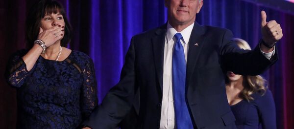Mike Pence, vicepresidente de EEUU - Sputnik Mundo