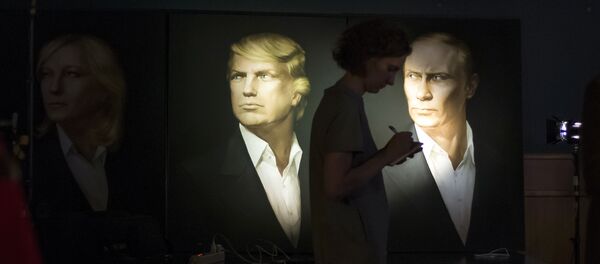 Los retratos de Donald Trump, ganador de las elecciones presidenciales de EEUU, y de Vladímir Putin, presidente de Rusia - Sputnik Mundo
