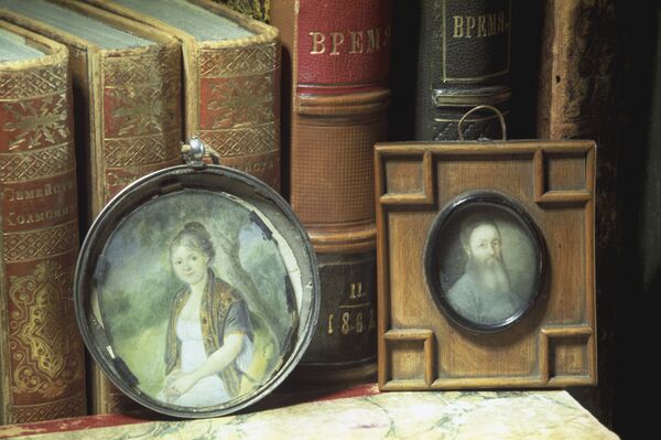 Retratos de la abuela y el tatarabuelo de Fiódor Dostoievski - Sputnik Mundo