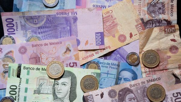 Pesos mexicanos - Sputnik Mundo