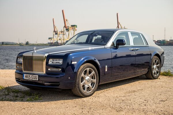 Rolls Royce Phantom 2015 - Sputnik Mundo