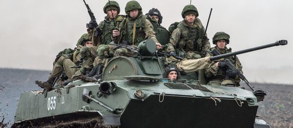Militares rusos - Sputnik Mundo