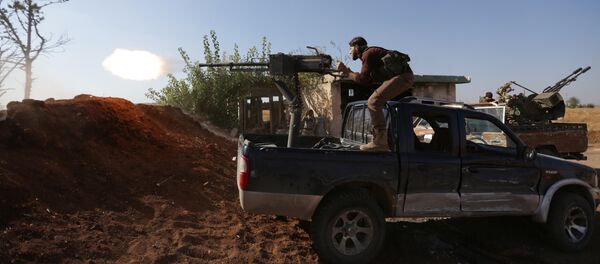 Rebeldes sirios en la región de Alepo Rebeldes sirios en la región de Alepo - Sputnik Mundo