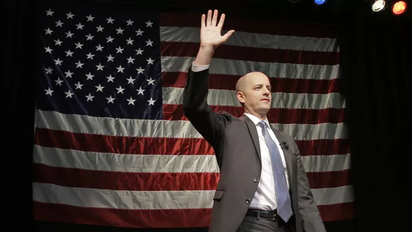 Evan McMullin, candidato independiente - Sputnik Mundo
