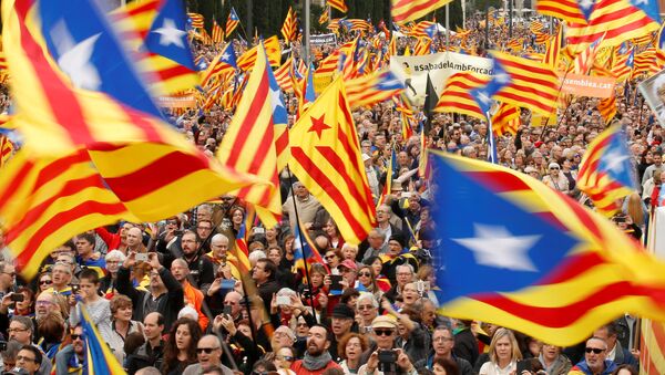 Las banderas de Cataluña - Sputnik Mundo