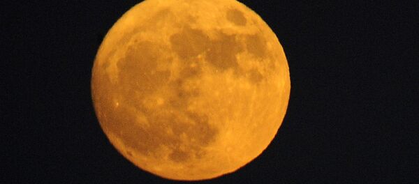 Superluna - Sputnik Mundo