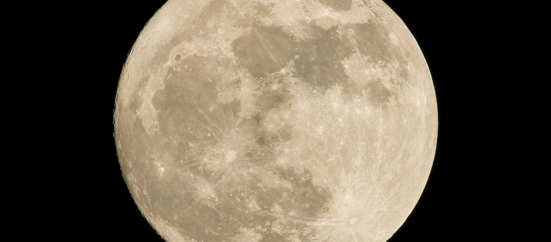 Luna - Sputnik Mundo, 1920, 01.10.2020