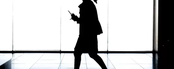 Silueta de una mujer Silueta de una mujer - Sputnik Mundo
