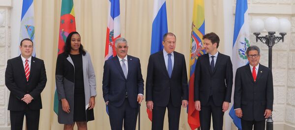 El ministro de Asuntos Exteriores de Rusia, Serguéi Lavrov, se reune con sus homólogos de los países que forman parte de CELAC El ministro de Asuntos Exteriores de Rusia, Serguéi Lavrov, se reune con sus homólogos de los países que forman parte de CELAC - Sputnik Mundo
