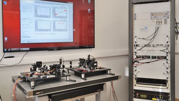 Sistema de control óptico-acústico de impulsos láser (MISIS) - Sputnik Mundo