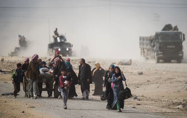 Mosul, la vida al filo de la guerra - Sputnik Mundo