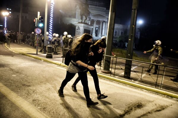 Atenas saluda a Barack Obama con violentas protestas - Sputnik Mundo