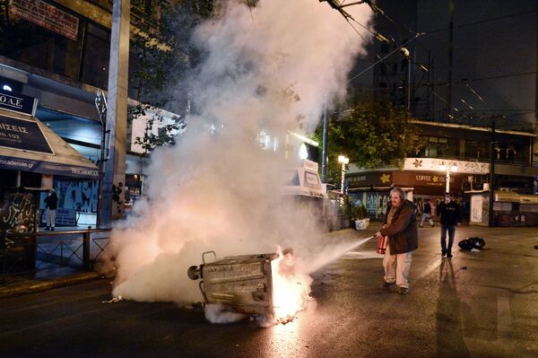 Atenas saluda a Barack Obama con violentas protestas - Sputnik Mundo