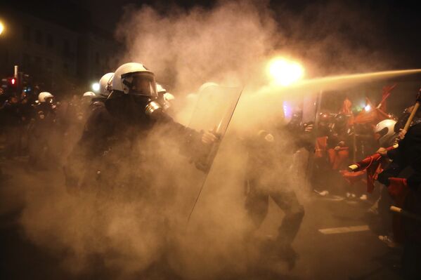 Atenas saluda a Barack Obama con violentas protestas - Sputnik Mundo