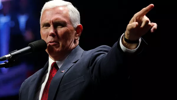 El vicepresidente de EEUU Mike Pence - Sputnik Mundo