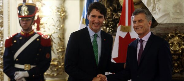 Mauricio Macri, el presidente de Argentina, y Justin Trudeau, el primer ministro de Canadá - Sputnik Mundo